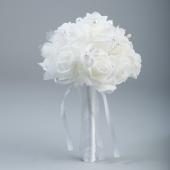 Decostar™ Foam Bouquet with Acrylic Pearls White